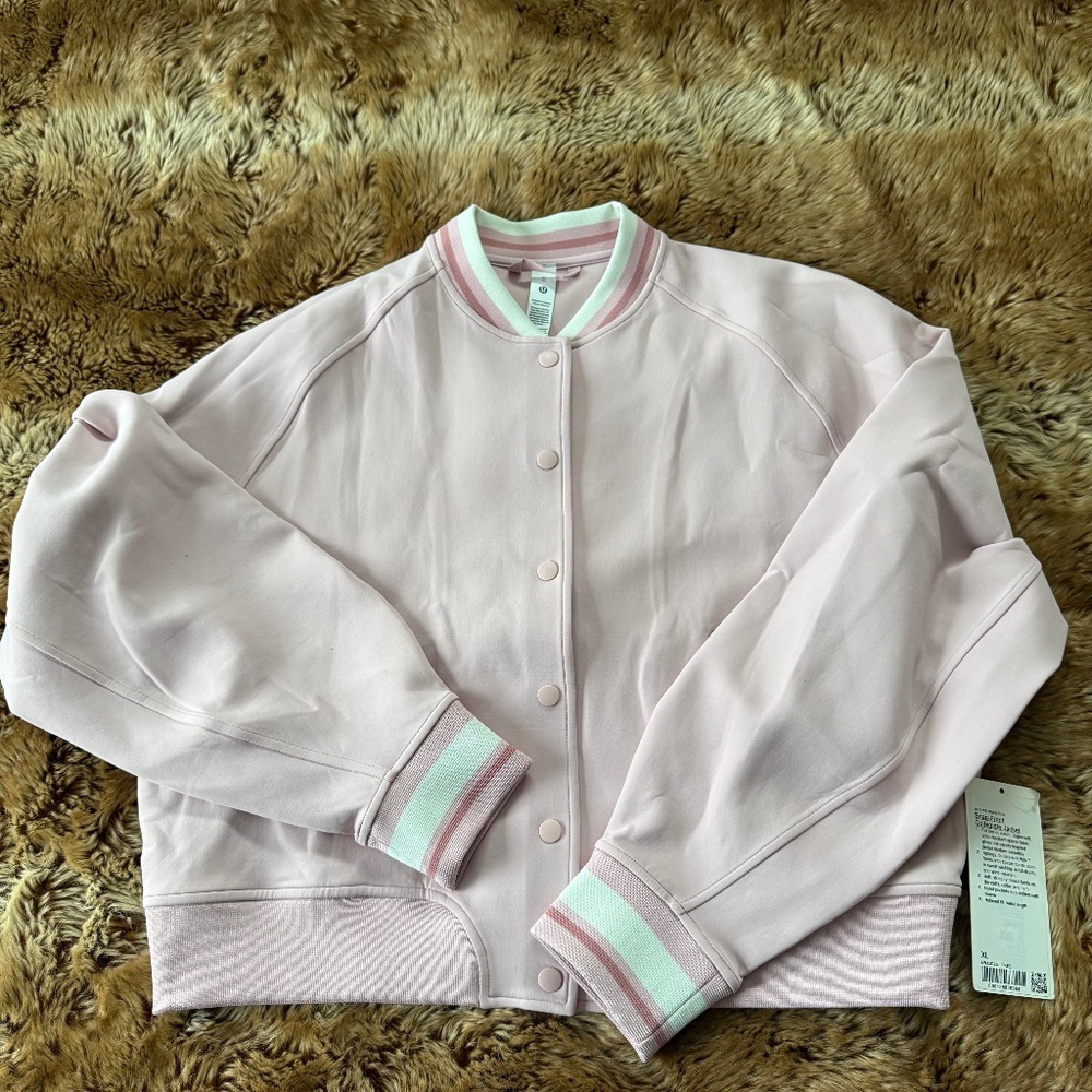 Lululemon snap jacket